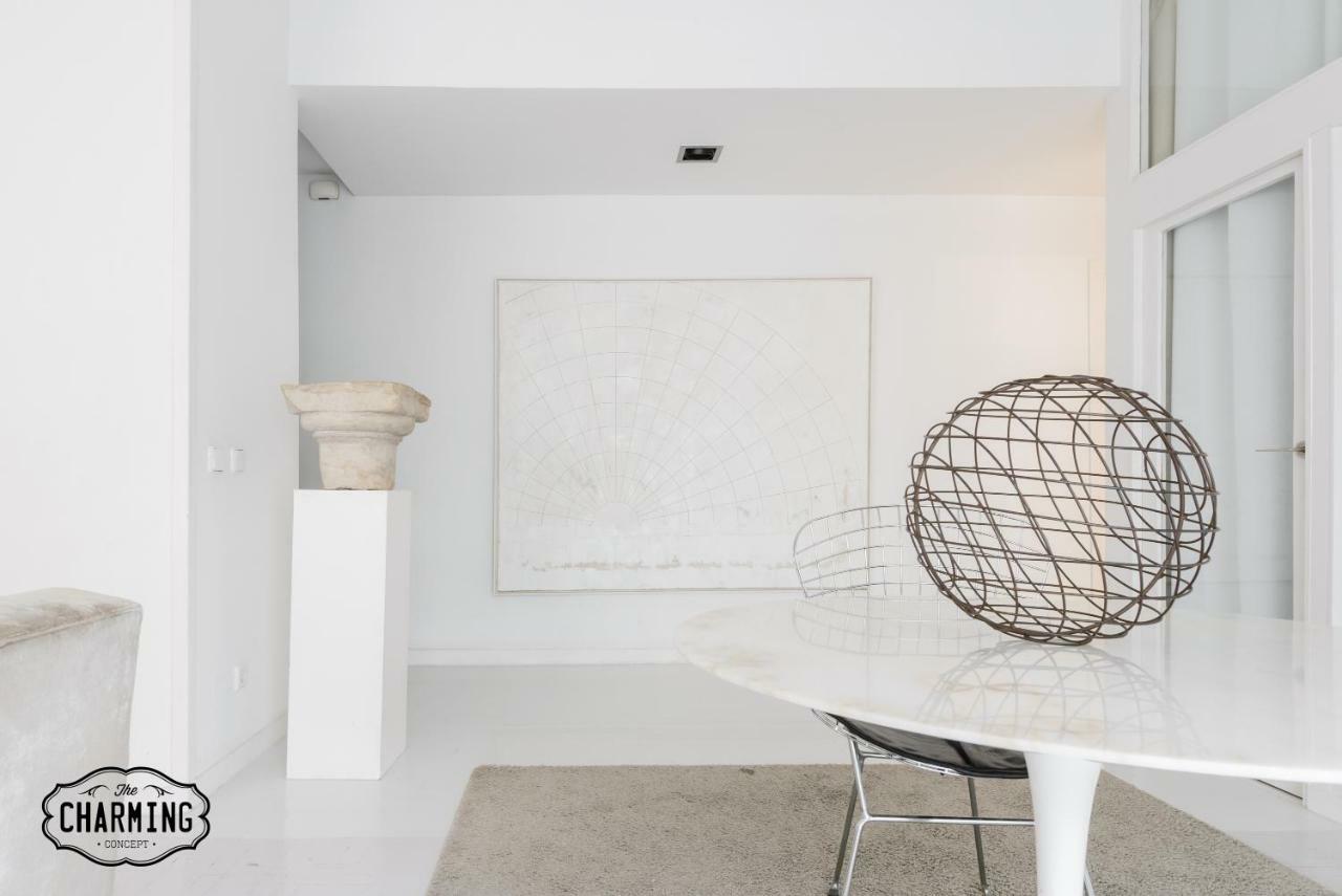 Charming Goya Luxury